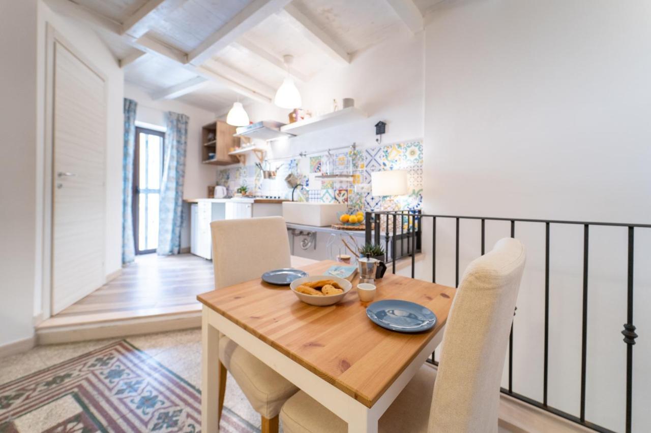 Casa Talete Cozy Apartment In Ortigia - First Floor Syracuse Bagian luar foto